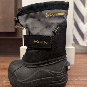 Columbia Black and Gray Winter Boots